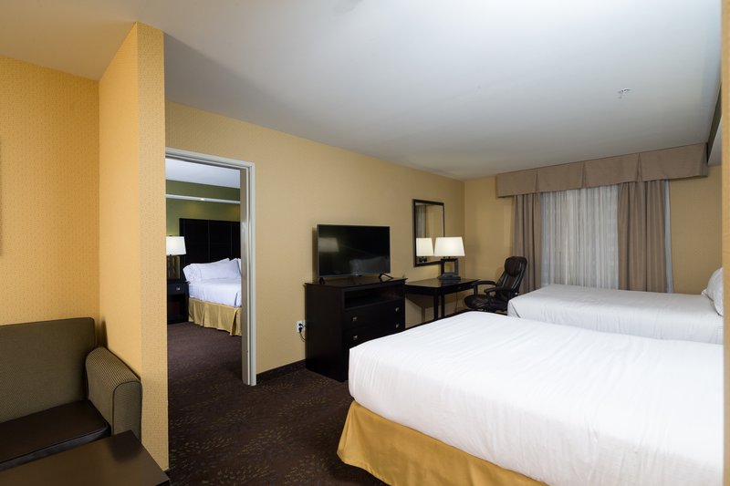 Holiday Inn Express Suites Detroit North Troy Gogo Worldwide