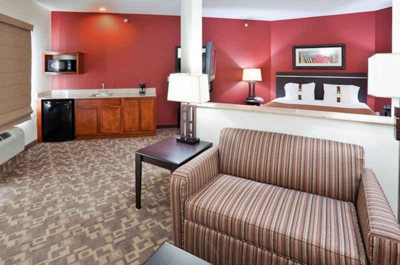 Holiday Inn Omaha Downtown Airport Gogo Worldwide Vacations