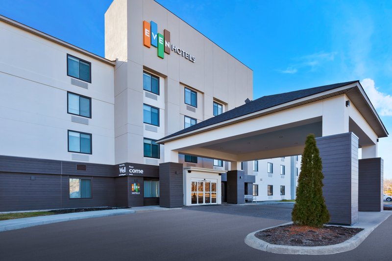 Holiday Inn Express & Suites Ann Arbor | GOGO Worldwide Vacations