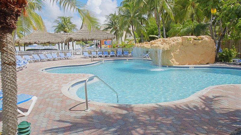 Holiday Inn Key Largo | GOGO Worldwide Vacations